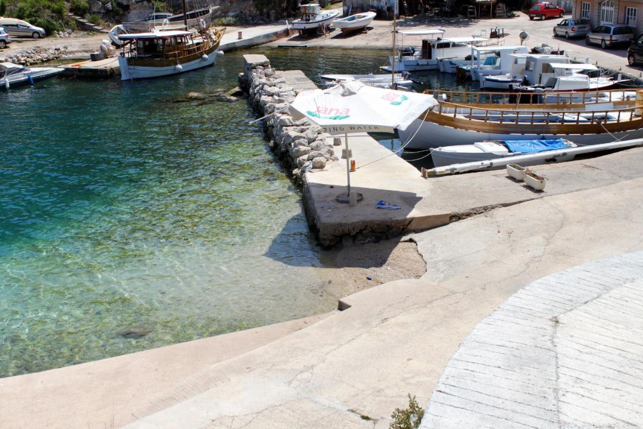 Apartments With A Parking Space Sali, Dugi Otok - 8084 Εξωτερικό φωτογραφία