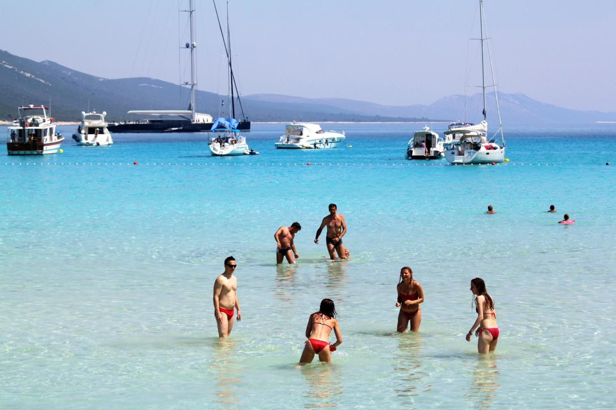 Apartments With A Parking Space Sali, Dugi Otok - 8084 Εξωτερικό φωτογραφία